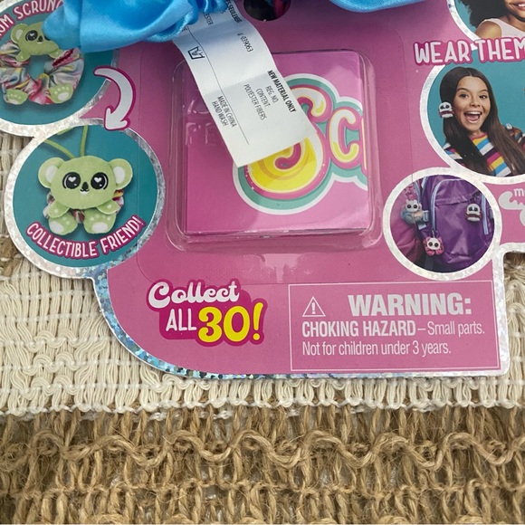 ScrunchMiez Ser. 1 Girl’s Collectible Scrunchies Moose Toys CLASSIC #16 QUIGLEY - Picture 3 of 6